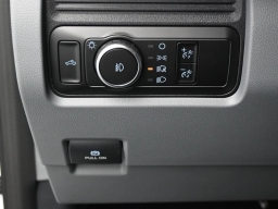 Ford Super Duty F-250 SRW XL 4WD Crew Cab 6.75' Box 2026