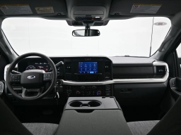 Ford Super Duty F-250 SRW XL 4WD Crew Cab 6.75' Box 2026