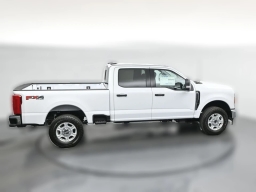 Ford Super Duty F-250 SRW XL 4WD Crew Cab 6.75' Box 2026