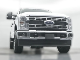 Ford Super Duty F-250 SRW XL 4WD Crew Cab 6.75' Box 2026