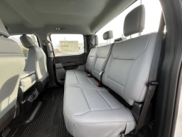 Ford Super Duty F-250 SRW XL 4WD Crew Cab 6.75' Box 2026