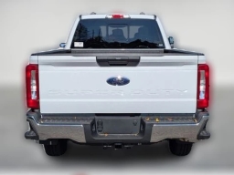 Ford Super Duty F-250 SRW XL 4WD Crew Cab 8' Box 2026