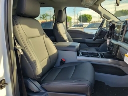 Ford Super Duty F-250 SRW XLT 4WD Crew Cab 6.75' Box 2026