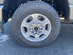 Ford Super Duty F-250 SRW XLT 4WD Crew Cab 6.75' Box 2026