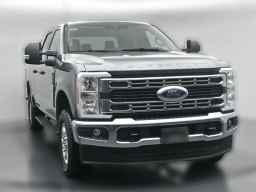 Ford Super Duty F-250 SRW XLT 4WD Crew Cab 6.75' Box 2026