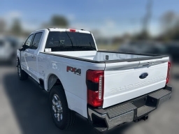 Ford Super Duty F-250 SRW LARIAT 4WD Crew Cab 6.75' Box 2026