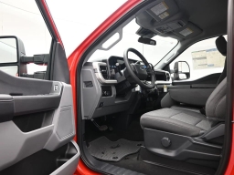 Ford Super Duty F-250 SRW XL 4WD Crew Cab 6.75' Box 2026