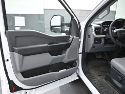 Ford Super Duty F-250 SRW XL 2WD SuperCab 8' Box 2026