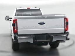 Ford Super Duty F-250 SRW XLT 2WD Crew Cab 8' Box 2026