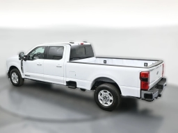 Ford Super Duty F-250 SRW XLT 2WD Crew Cab 8' Box 2026