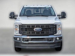 Ford Super Duty F-250 SRW XL 4WD Crew Cab 8' Box 2026