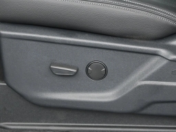 Ford Super Duty F-250 SRW XLT 4WD Crew Cab 6.75' Box 2026