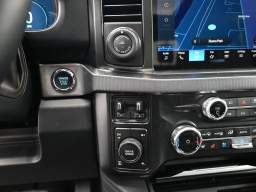 Ford Super Duty F-250 SRW Platinum 4WD Crew Cab 6.75' Box 2026