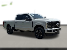 Ford Super Duty F-250 SRW Platinum 4WD Crew Cab 6.75' Box 2025