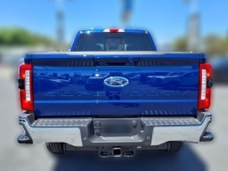 Ford Super Duty F-250 SRW LARIAT 4WD Crew Cab 6.75' Box 2026