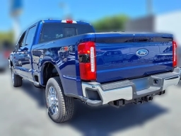 Ford Super Duty F-250 SRW LARIAT 4WD Crew Cab 6.75' Box 2026