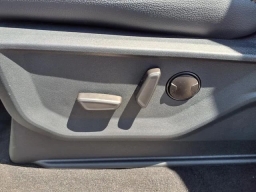 Ford Super Duty F-250 SRW LARIAT 4WD Crew Cab 6.75' Box 2026