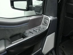 Ford Super Duty F-250 SRW Platinum 4WD Crew Cab 6.75' Box 2026