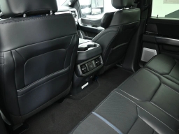 Ford Super Duty F-250 SRW Platinum 4WD Crew Cab 6.75' Box 2026