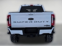 Ford Super Duty F-250 SRW XLT 4WD Crew Cab 6.75' Box 2026