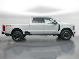 Ford Super Duty F-250 SRW Platinum 4WD Crew Cab 6.75' Box 2026