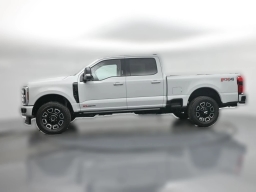 Ford Super Duty F-250 SRW Platinum 4WD Crew Cab 6.75' Box 2026