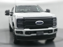 Ford Super Duty F-250 SRW Platinum 4WD Crew Cab 6.75' Box 2026