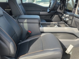 Ford Super Duty F-250 SRW LARIAT 4WD Crew Cab 6.75' Box 2026