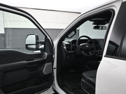 Ford Super Duty F-250 SRW Platinum 4WD Crew Cab 6.75' Box 2026