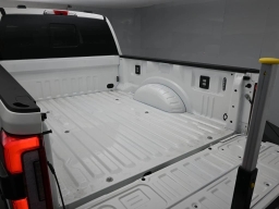 Ford Super Duty F-250 SRW Platinum 4WD Crew Cab 6.75' Box 2026