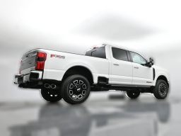 Ford Super Duty F-250 SRW Platinum 4WD Crew Cab 6.75' Box 2026