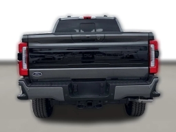 Ford Super Duty F-250 SRW Platinum 4WD Crew Cab 6.75' Box 2026