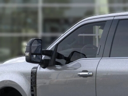 Ford Super Duty F-250 SRW Platinum 4WD Crew Cab 6.75' Box 2026