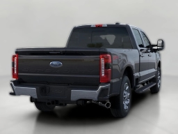 Ford Super Duty F-250 SRW XLT 4WD Crew Cab 6.75' Box 2026