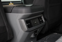 Ford Super Duty F-250 SRW XLT 4WD Crew Cab 6.75' Box 2026