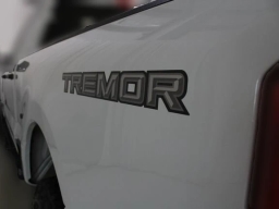 Ford Super Duty F-250 SRW XLT 4WD Crew Cab 6.75' Box 2026