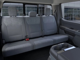 Ford Super Duty F-250 SRW XLT 4WD Crew Cab 6.75' Box 2026