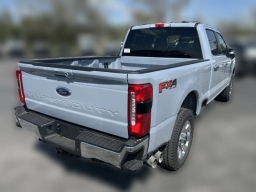 Ford Super Duty F-250 SRW LARIAT 4WD Crew Cab 6.75' Box 2026