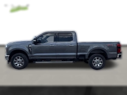 Ford Super Duty F-250 SRW LARIAT 4WD Crew Cab 6.75' Box 2025