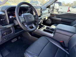 Ford Super Duty F-250 SRW LARIAT 4WD Crew Cab 6.75' Box 2025