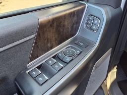 Ford Super Duty F-250 SRW LARIAT 4WD Crew Cab 6.75' Box 2026