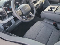 Ford Super Duty F-250 SRW XL 4WD Crew Cab 6.75' Box 2026