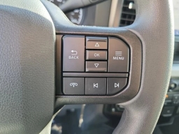 Ford Super Duty F-250 SRW XL 4WD Crew Cab 6.75' Box 2026