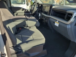 Ford Super Duty F-250 SRW XL 4WD Crew Cab 6.75' Box 2026