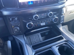 Ford Super Duty F-250 SRW LARIAT 4WD Crew Cab 6.75' Box 2026