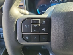 Ford Super Duty F-250 SRW LARIAT 4WD Crew Cab 6.75' Box 2026