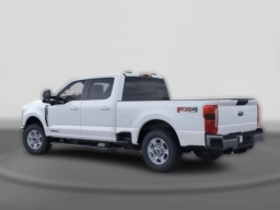 Ford Super Duty F-250 SRW XLT 4WD Crew Cab 6.75' Box 2026