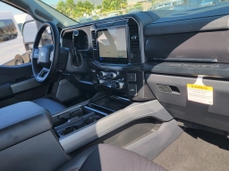 Ford Super Duty F-250 SRW LARIAT 4WD Crew Cab 6.75' Box 2026