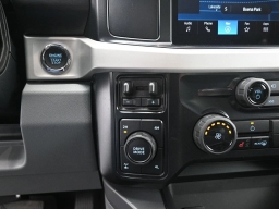 Ford Super Duty F-250 SRW XLT 4WD Crew Cab 6.75' Box 2026