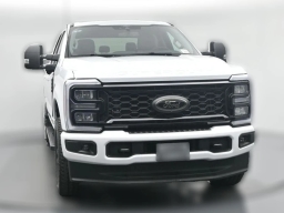 Ford Super Duty F-250 SRW XLT 4WD Crew Cab 6.75' Box 2026